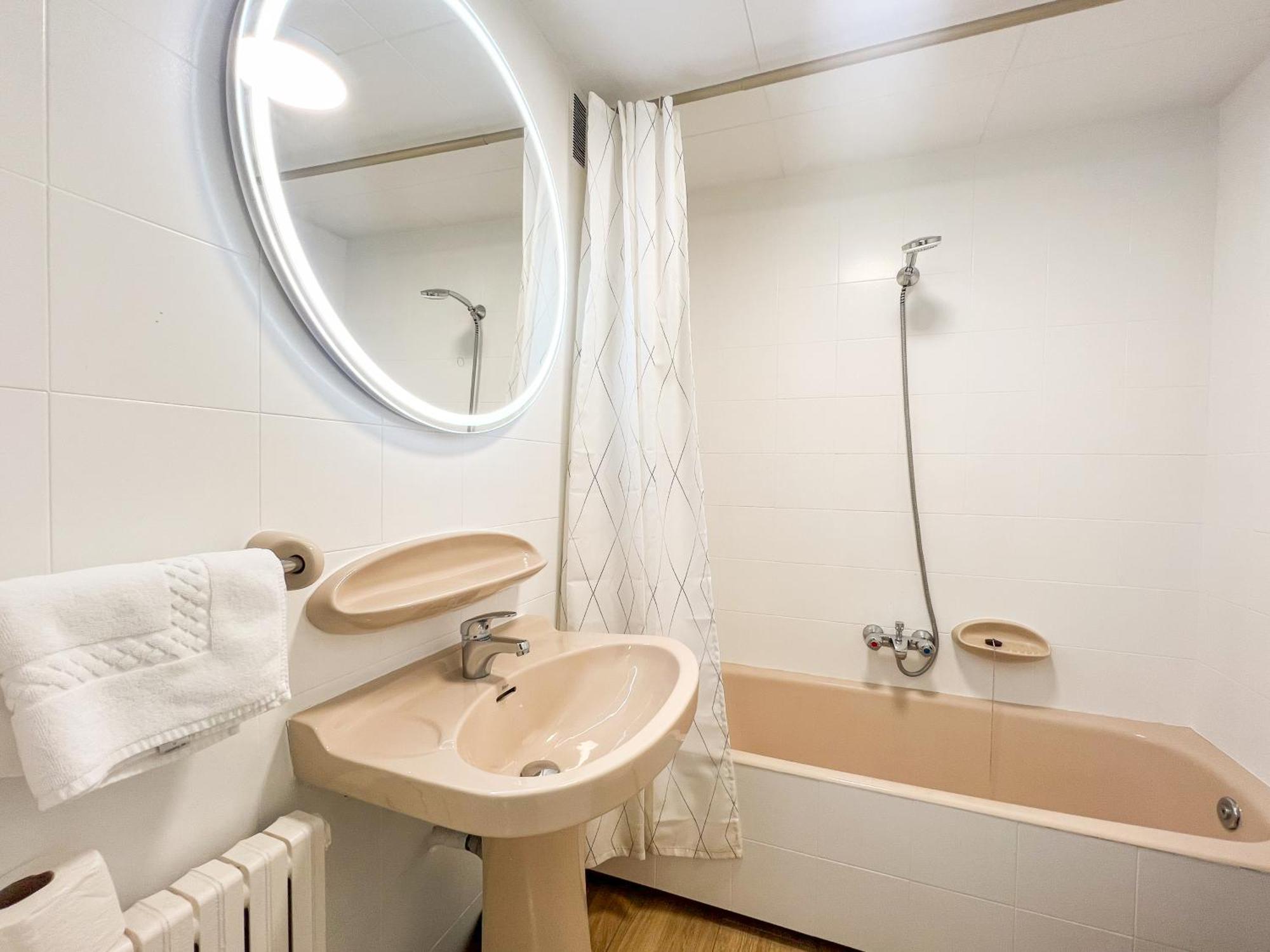 Apartamento Reformado Central Park En El Centro De Andorra Les Escaldes Kültér fotó